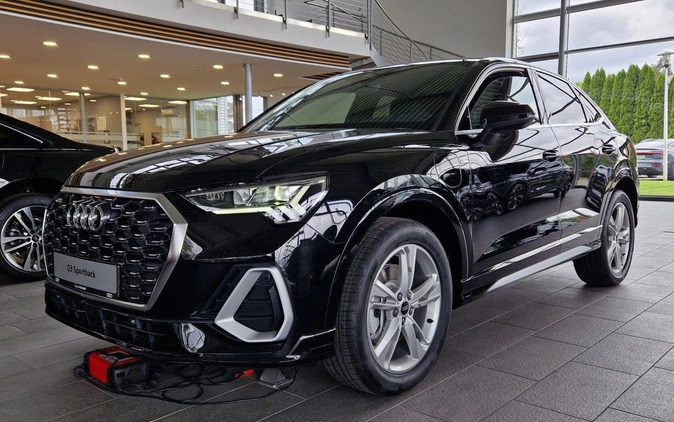 Audi Q3 Sportback cena 240700 przebieg: 10, rok produkcji 2024 z Łęknica małe 781
